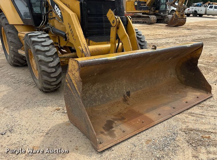 image for item DM1899 2010 Caterpillar 420E backhoe
