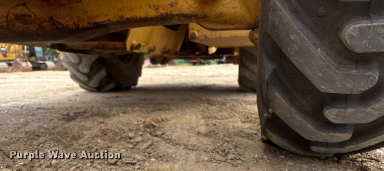 image for item DM1899 2010 Caterpillar 420E backhoe