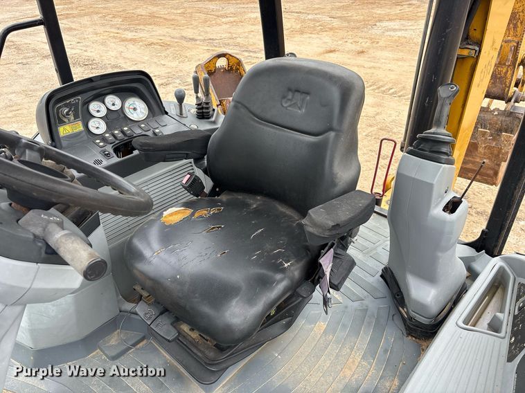 image for item DM1899 2010 Caterpillar 420E backhoe