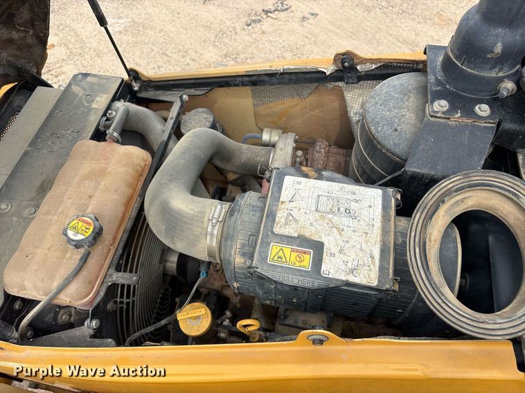 image for item DM1899 2010 Caterpillar 420E backhoe