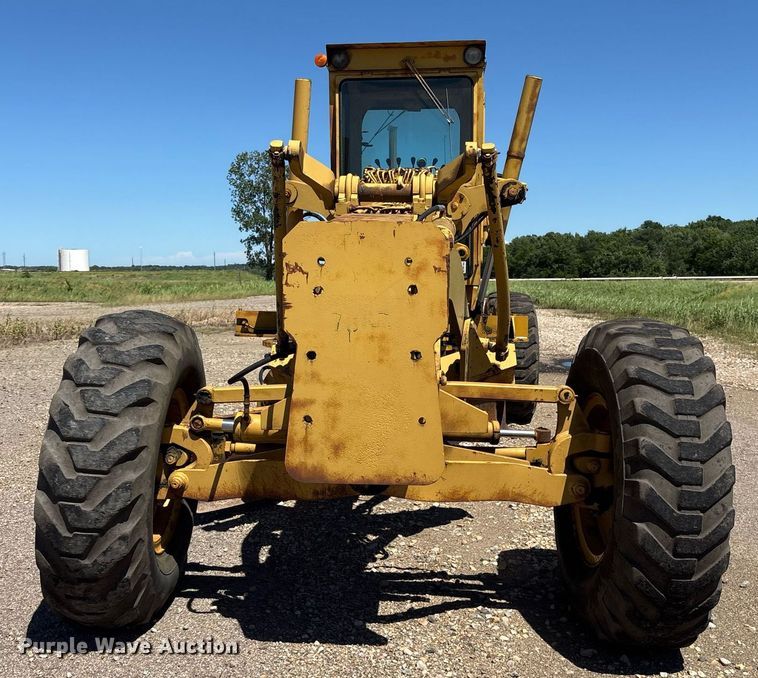 image for item DM1903 1977 Champion D-715 rigid frame motor grader