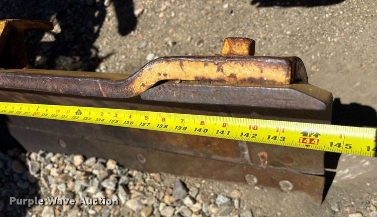 image for item DM1903 1977 Champion D-715 rigid frame motor grader