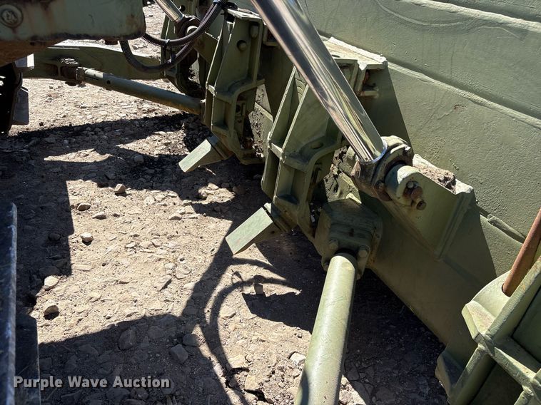 image for item DM1905 Caterpillar D7G dozer