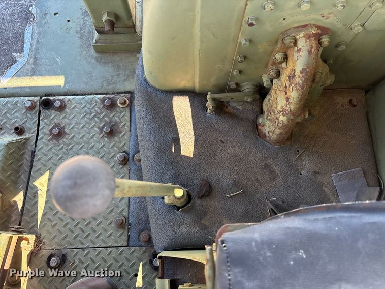 image for item DM1905 Caterpillar D7G dozer