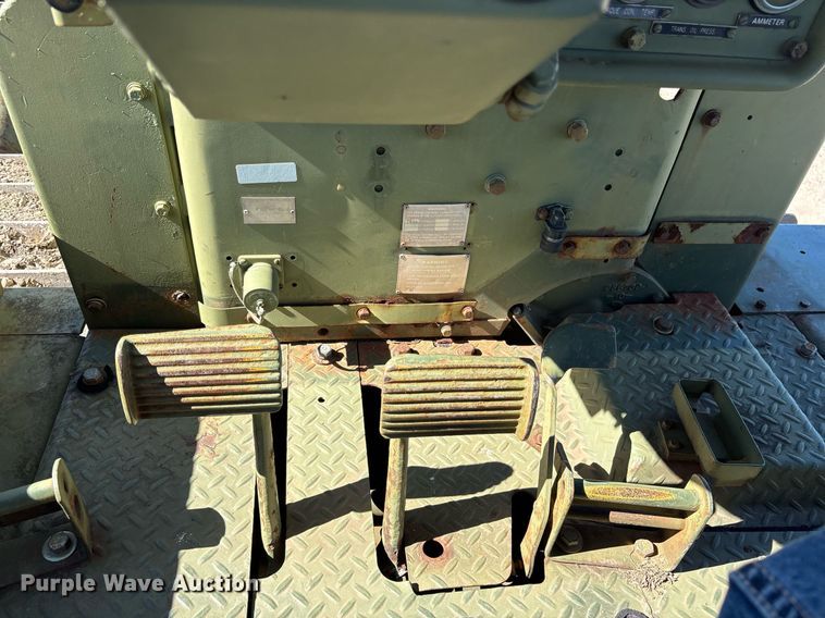 image for item DM1905 Caterpillar D7G dozer