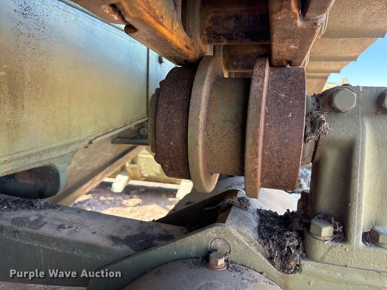 image for item DM1905 Caterpillar D7G dozer