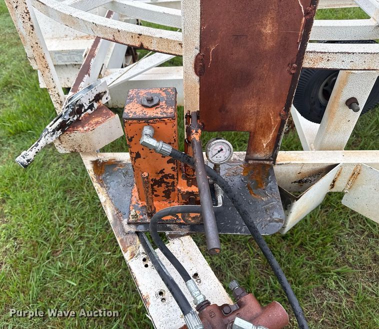 image for item DM5739 1998 Kiefer IPH300 reel trailer