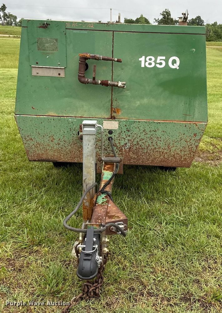 image for item DM5740 Sullair 185DPQ-JD air compressor