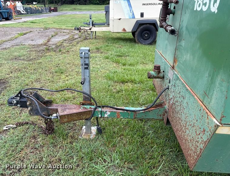 image for item DM5740 Sullair 185DPQ-JD air compressor