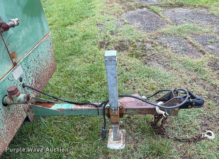 image for item DM5740 Sullair 185DPQ-JD air compressor