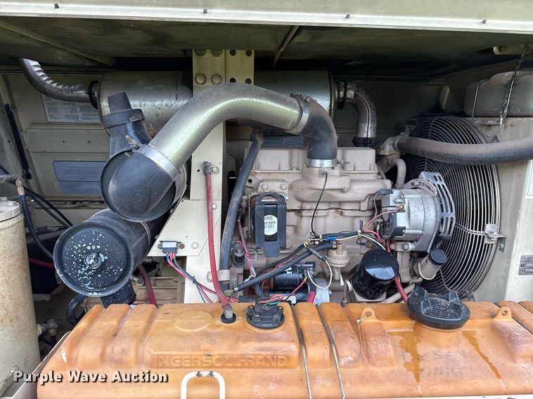 image for item DM5741 1993 Ingersoll Rand P175BWJD air compressor