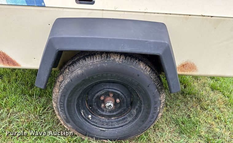 image for item DM5741 1993 Ingersoll Rand P175BWJD air compressor