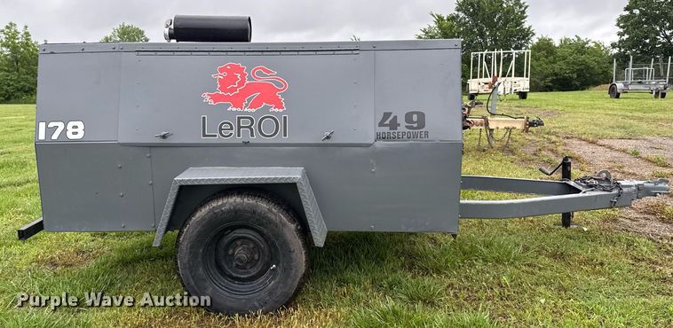 image for item DM5742 1993 LeRoi International air compressor