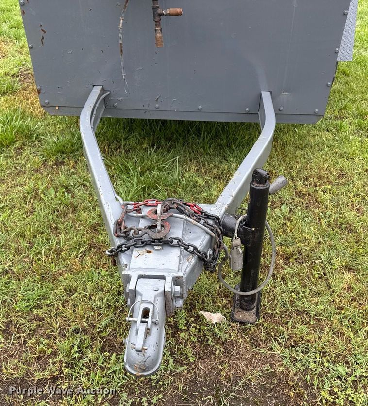 image for item DM5742 1993 LeRoi International air compressor