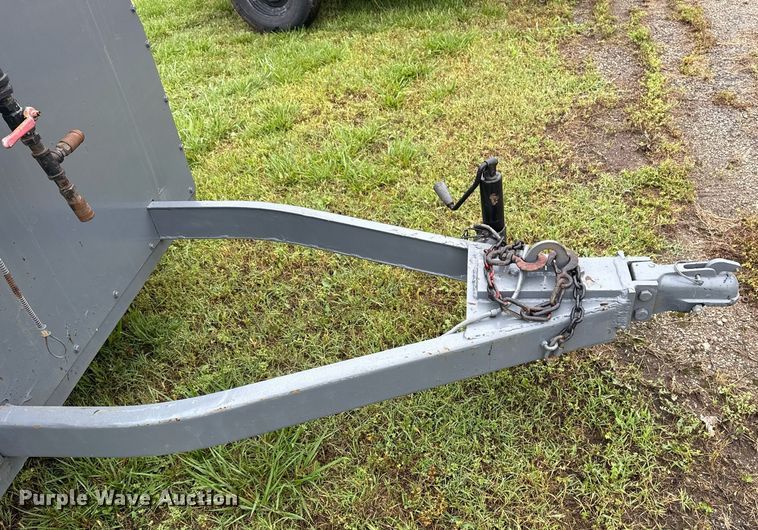 image for item DM5742 1993 LeRoi International air compressor