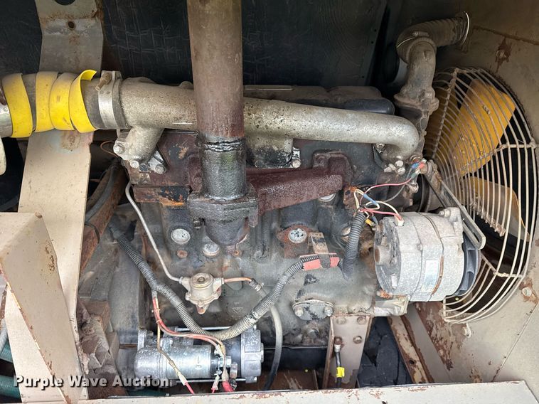 image for item DM5742 1993 LeRoi International air compressor