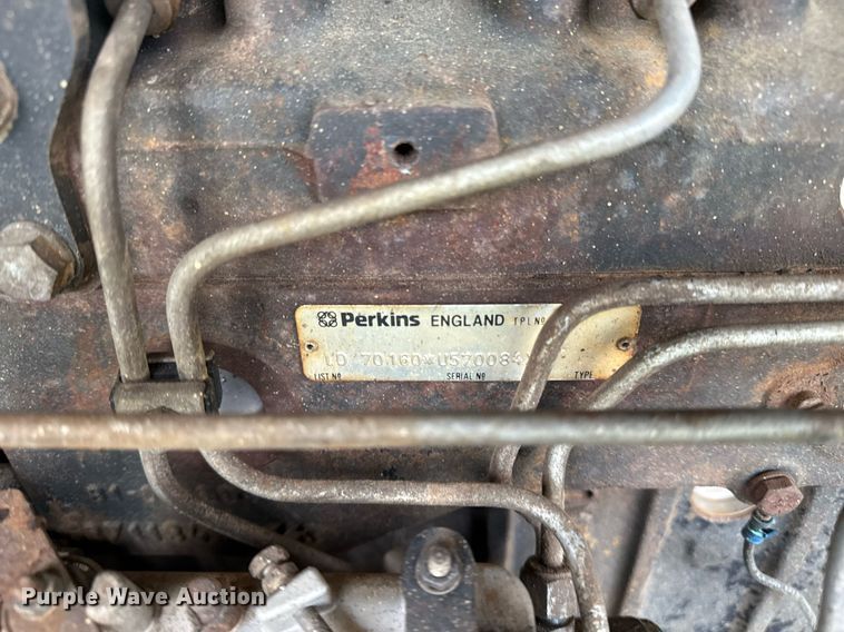 image for item DM5742 1993 LeRoi International air compressor