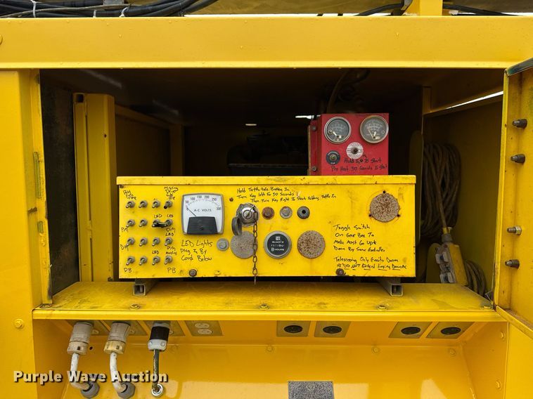 image for item DM5743 Boss light plant