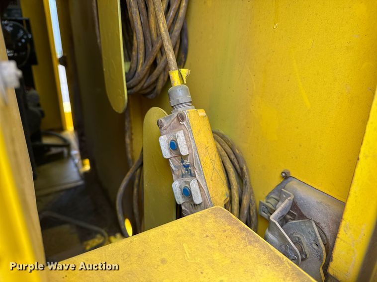 image for item DM5743 Boss light plant