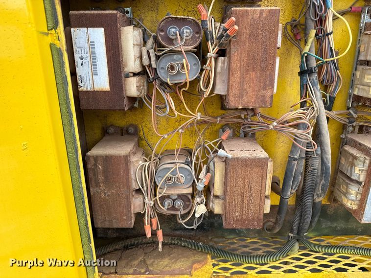 image for item DM5743 Boss light plant