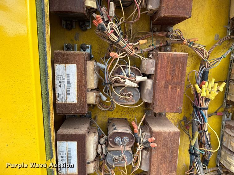 image for item DM5743 Boss light plant