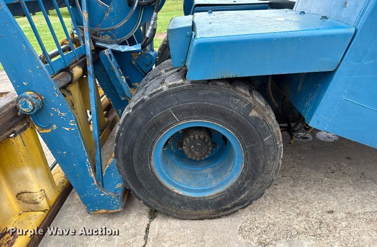 image for item DM5744 Loed 542 telehandler