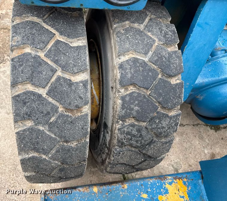 image for item DM5744 Loed 542 telehandler