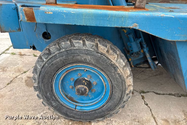 image for item DM5744 Loed 542 telehandler