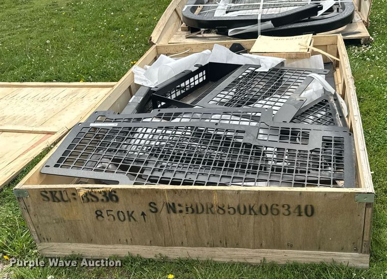 image for item DO0975 Bedrock Attachments BS36 dozer attachments