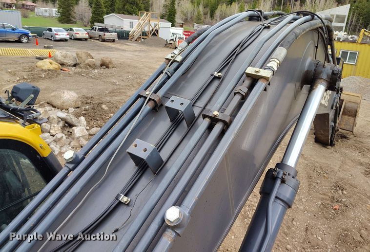 image for item DP4925 2013 John Deere 350G LC excavator