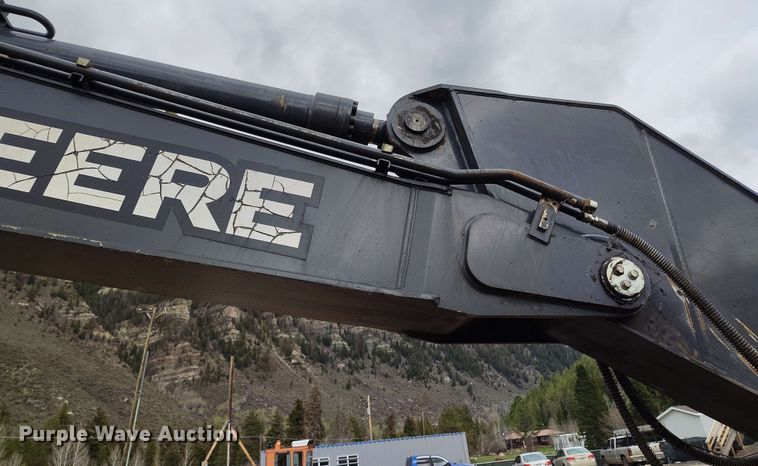 image for item DP4925 2013 John Deere 350G LC excavator