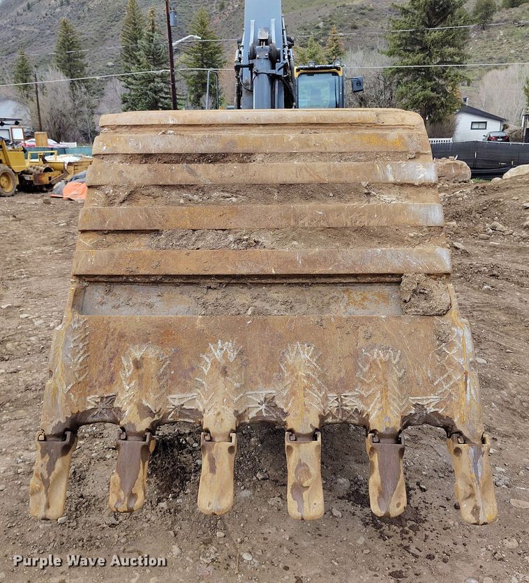 image for item DP4925 2013 John Deere 350G LC excavator