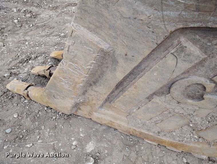 image for item DP4925 2013 John Deere 350G LC excavator