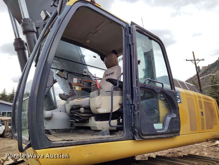 image for item DP4925 2013 John Deere 350G LC excavator