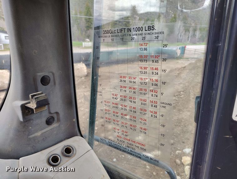 image for item DP4925 2013 John Deere 350G LC excavator