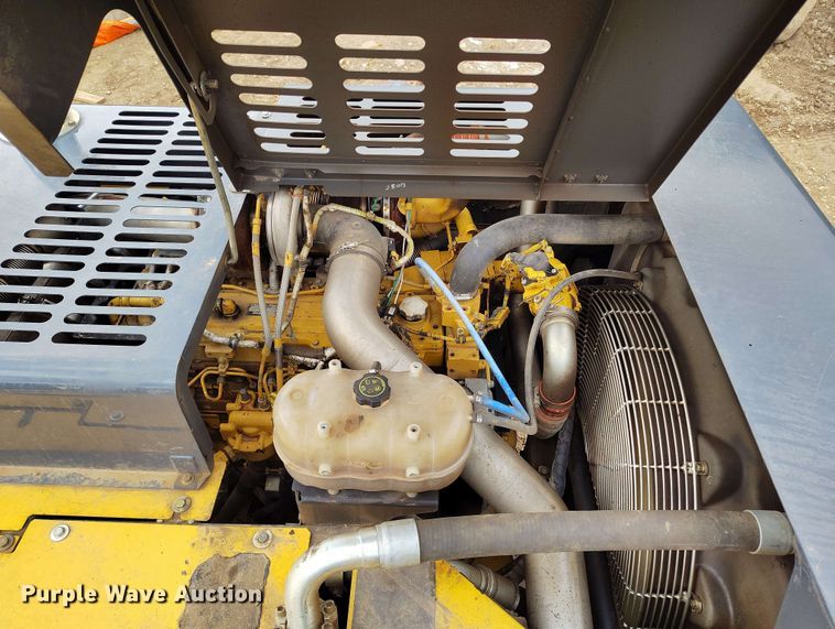 image for item DP4925 2013 John Deere 350G LC excavator