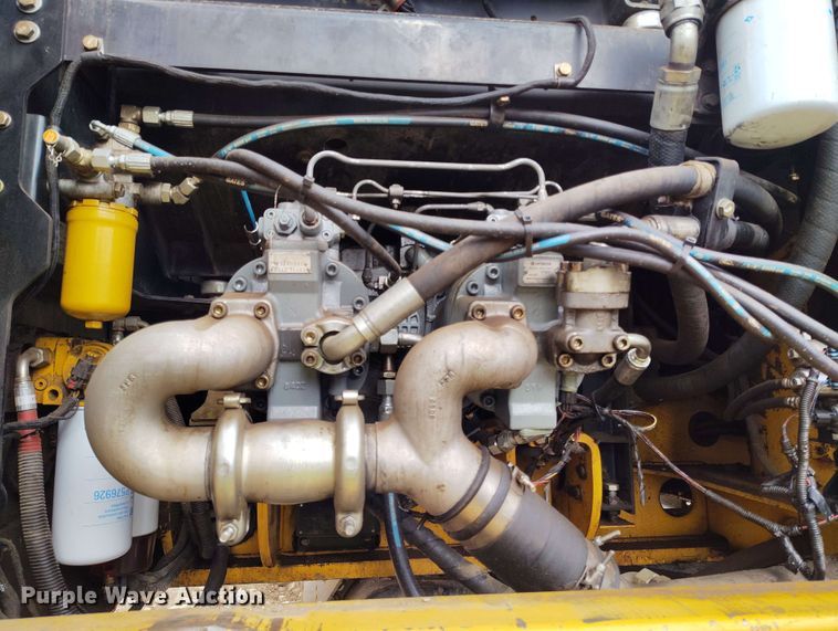 image for item DP4925 2013 John Deere 350G LC excavator