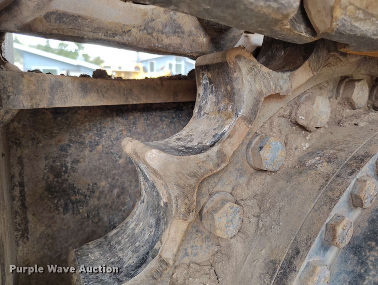 image for item DP4925 2013 John Deere 350G LC excavator