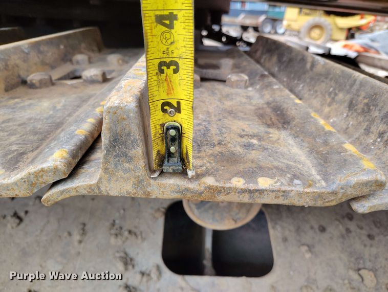 image for item DP4925 2013 John Deere 350G LC excavator