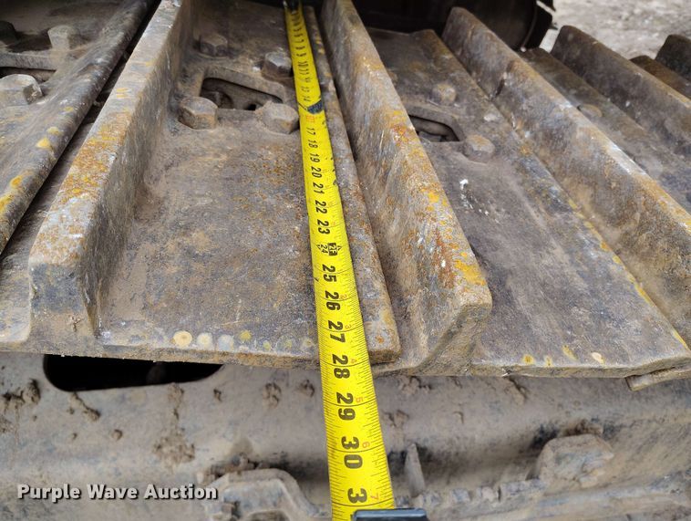 image for item DP4925 2013 John Deere 350G LC excavator