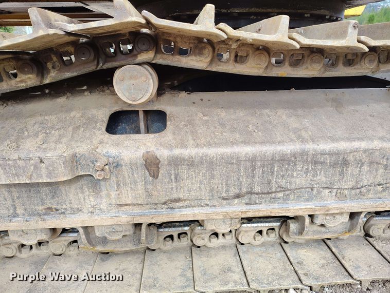 image for item DP4925 2013 John Deere 350G LC excavator