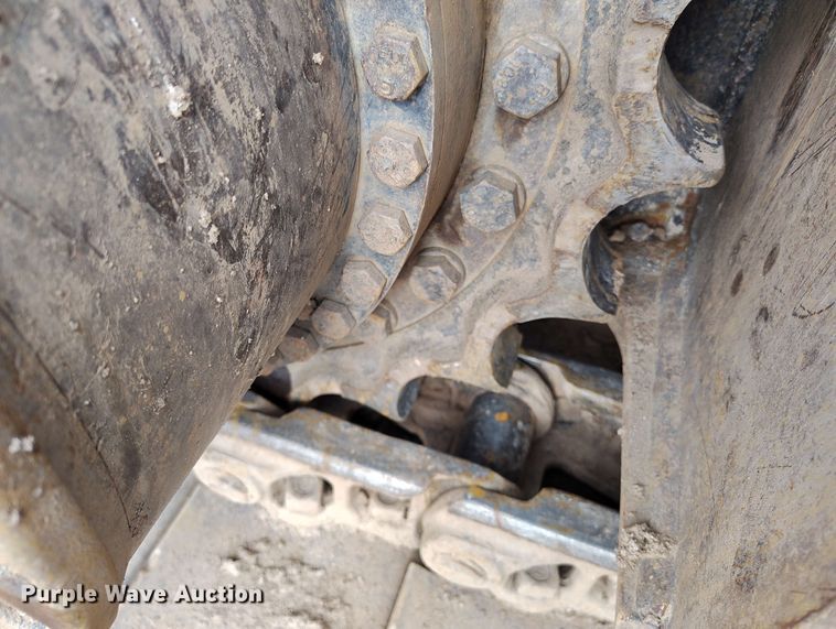 image for item DP4925 2013 John Deere 350G LC excavator