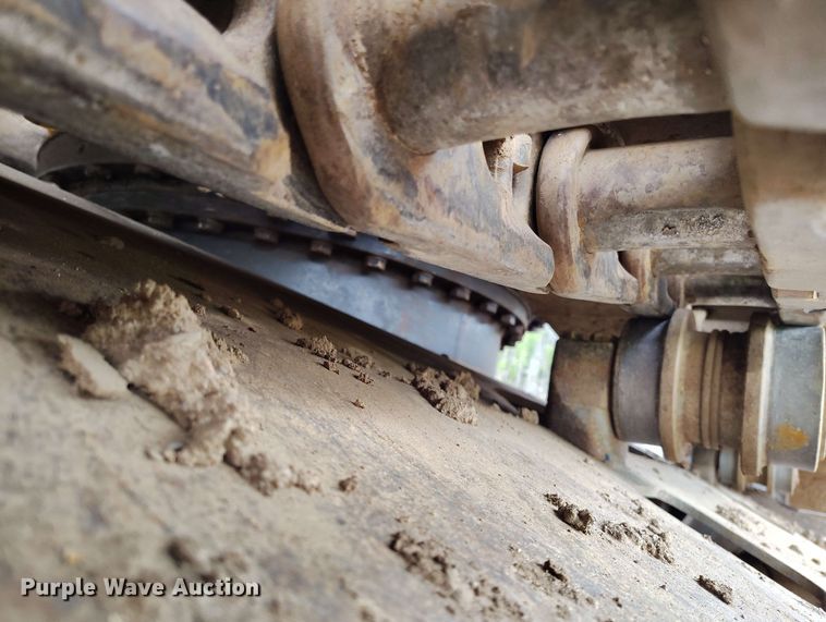 image for item DP4925 2013 John Deere 350G LC excavator