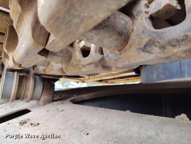 image for item DP4925 2013 John Deere 350G LC excavator