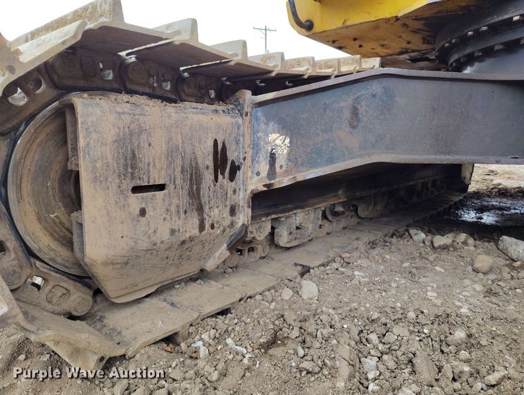 image for item DP4925 2013 John Deere 350G LC excavator