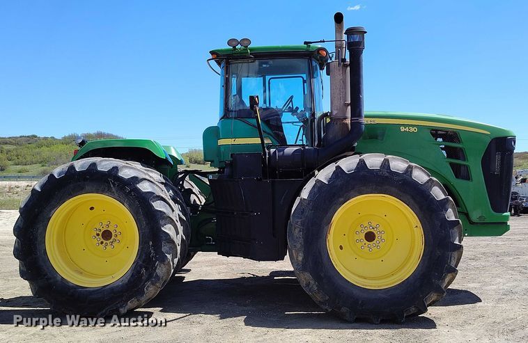 image for item DP4940 2010 John Deere 9430 4WD tractor