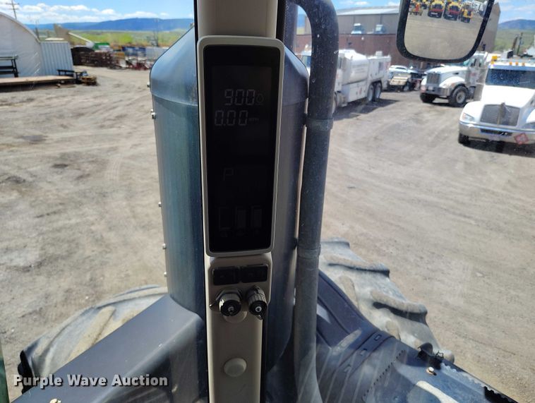 image for item DP4942 2014 John Deere  9460R 4WD tractor