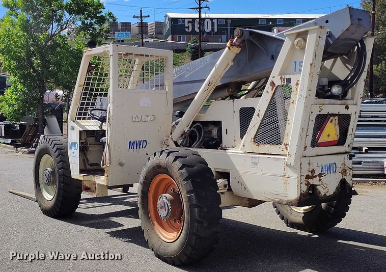 image for item DP4946 1995 BPI SS-636 telehandler