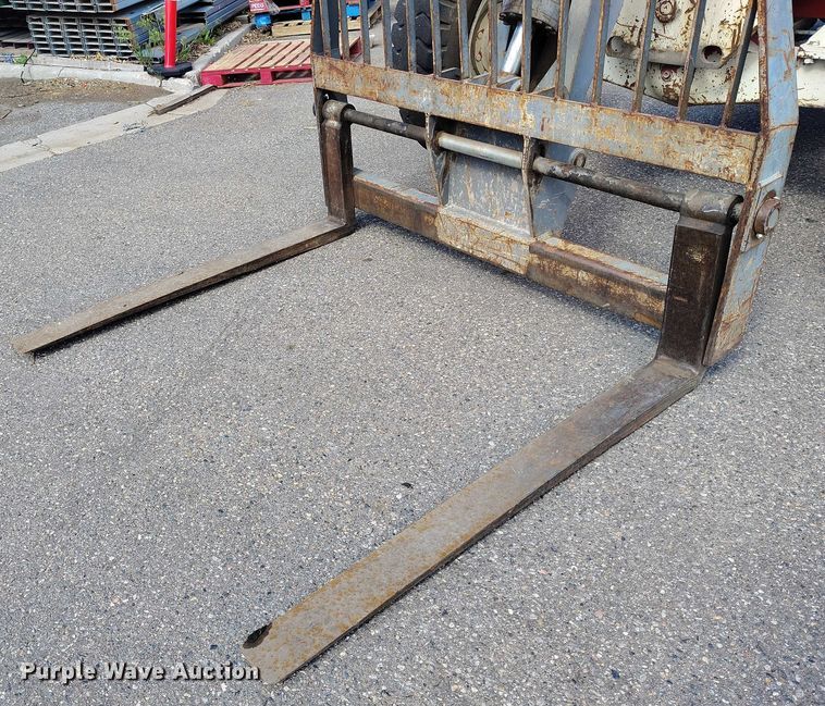 image for item DP4946 1995 BPI SS-636 telehandler