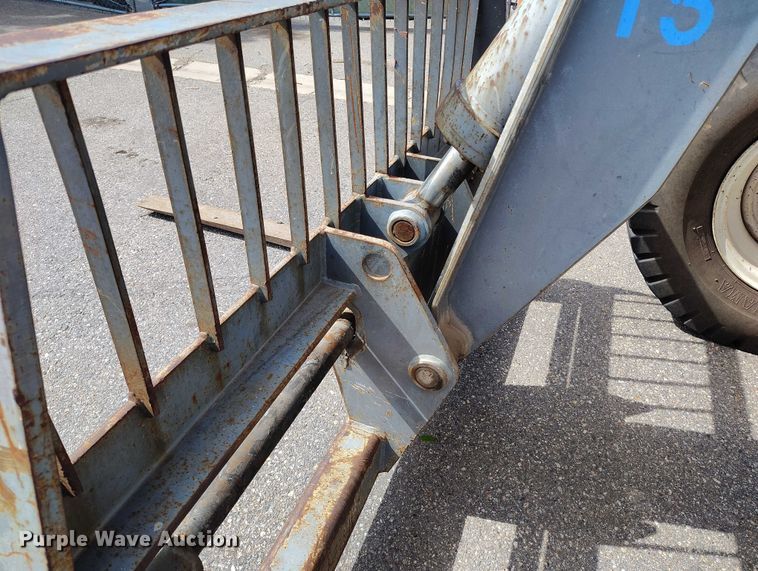 image for item DP4946 1995 BPI SS-636 telehandler